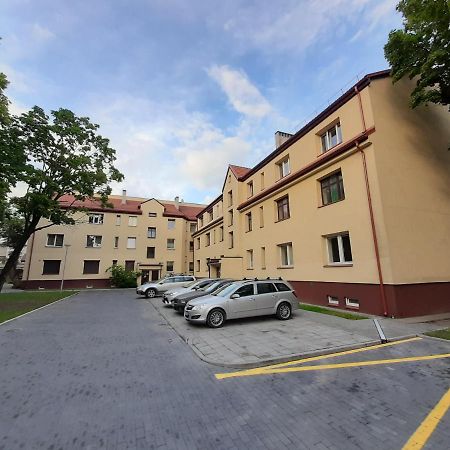 Cosy Park Apartment, Free Parking, Self-Check-In Κλαϊπέντα Εξωτερικό φωτογραφία